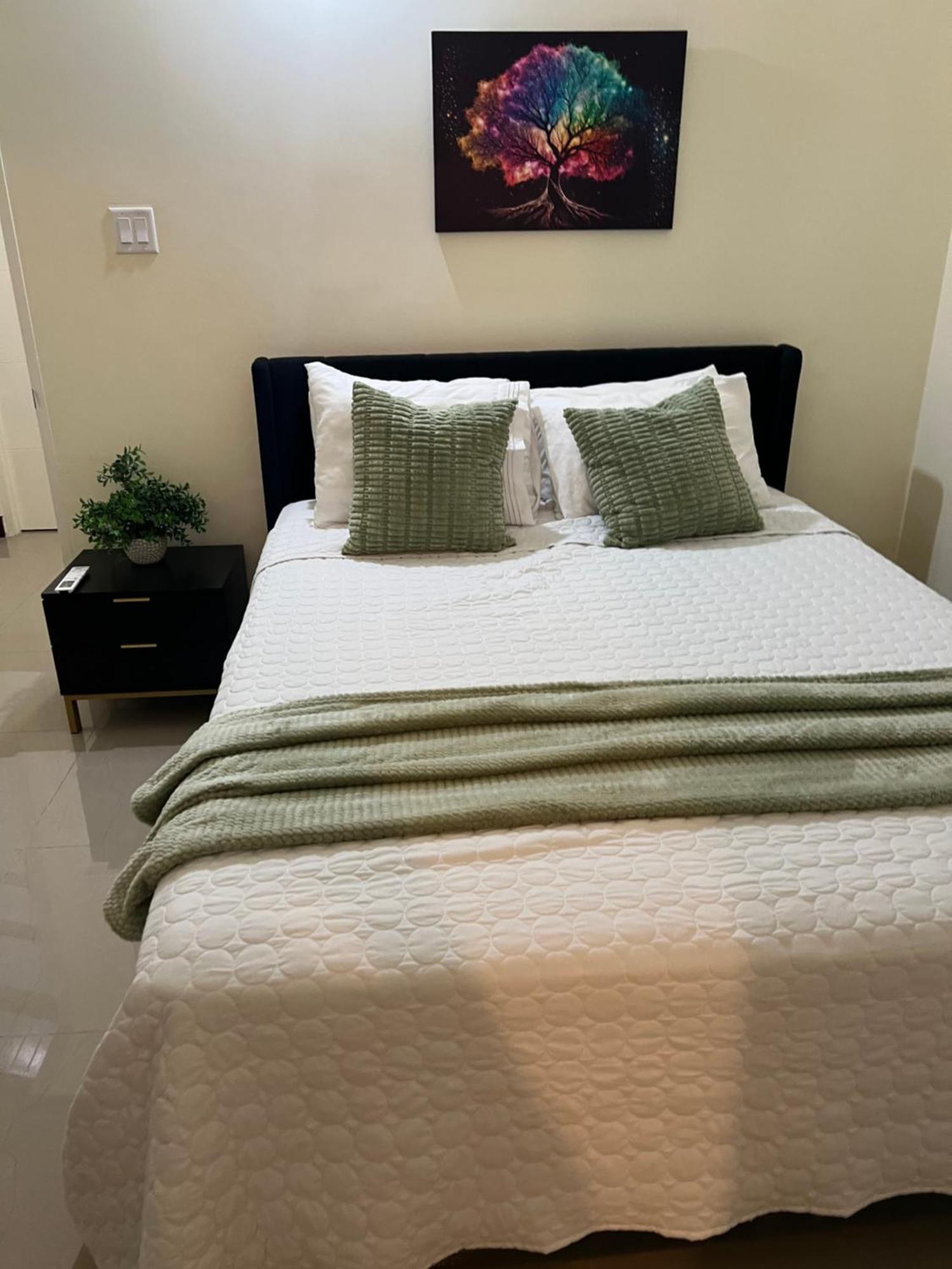 Bellarose At Colbeck ,Gated With Pool, Stylishly Modern Villa Old Harbour Ngoại thất bức ảnh